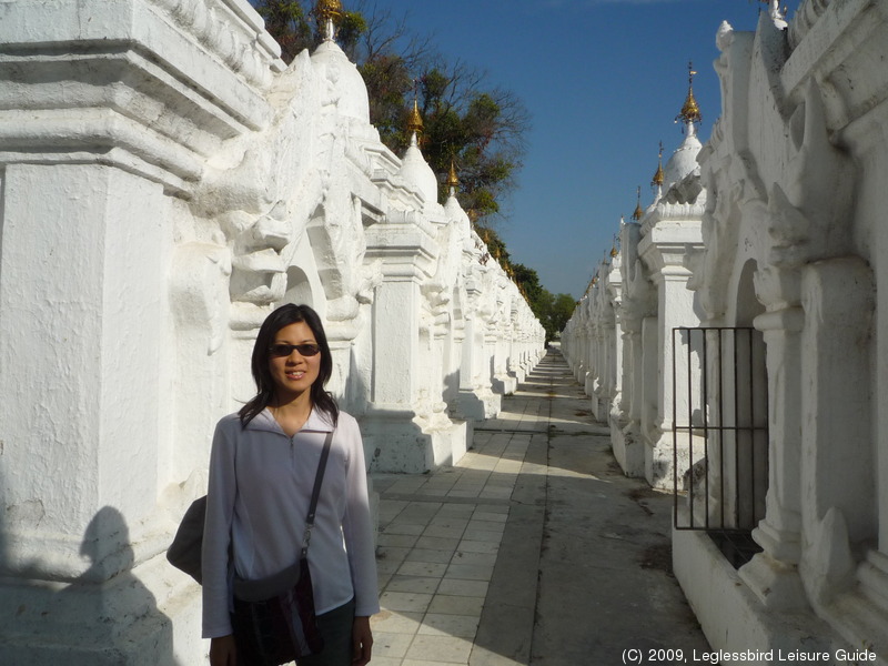 Kuthodaw Pagoda12